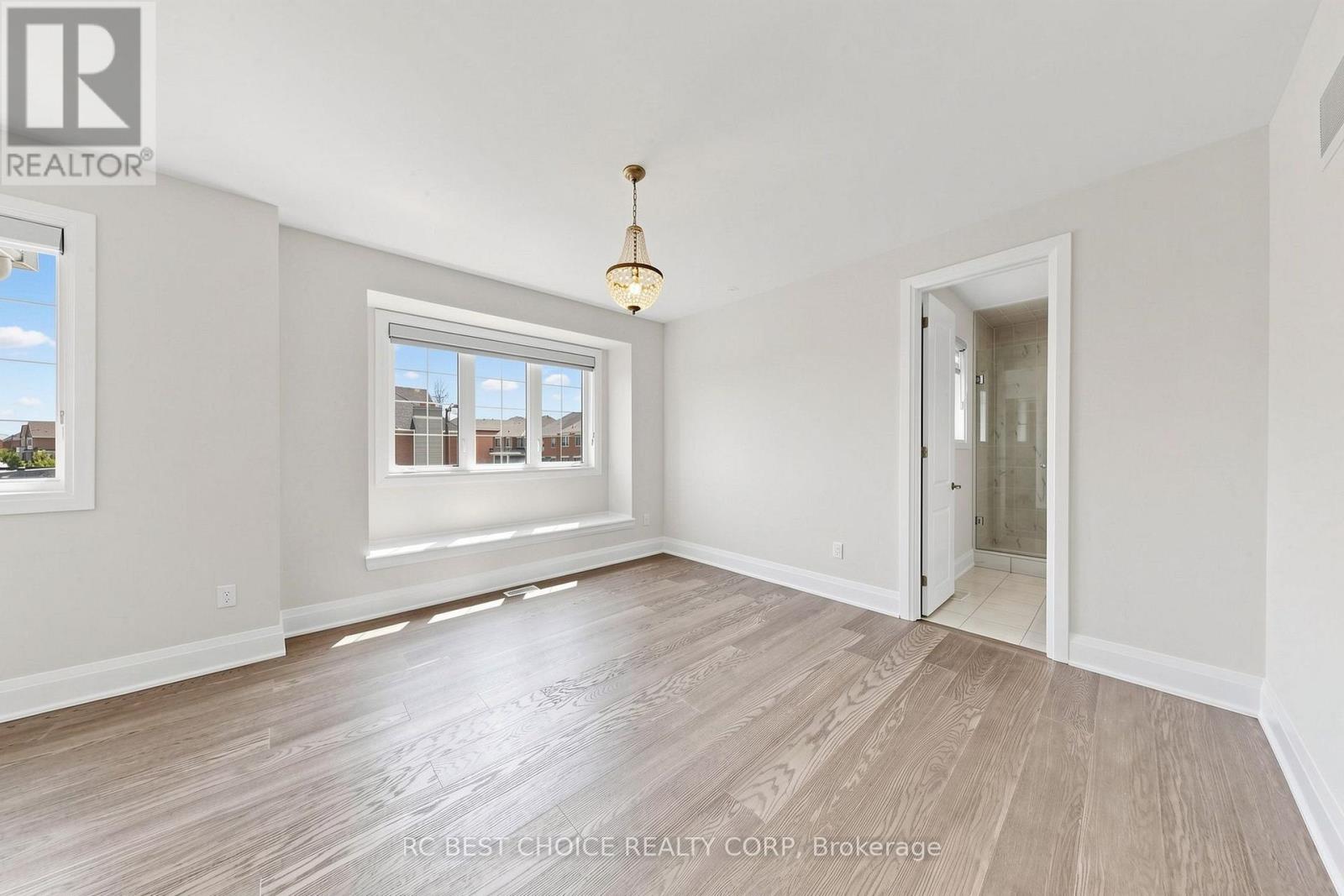10 RIDGEPOINT ROAD - 39