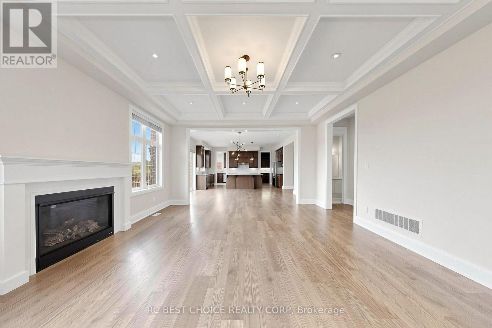 10 RIDGEPOINT ROAD - 6