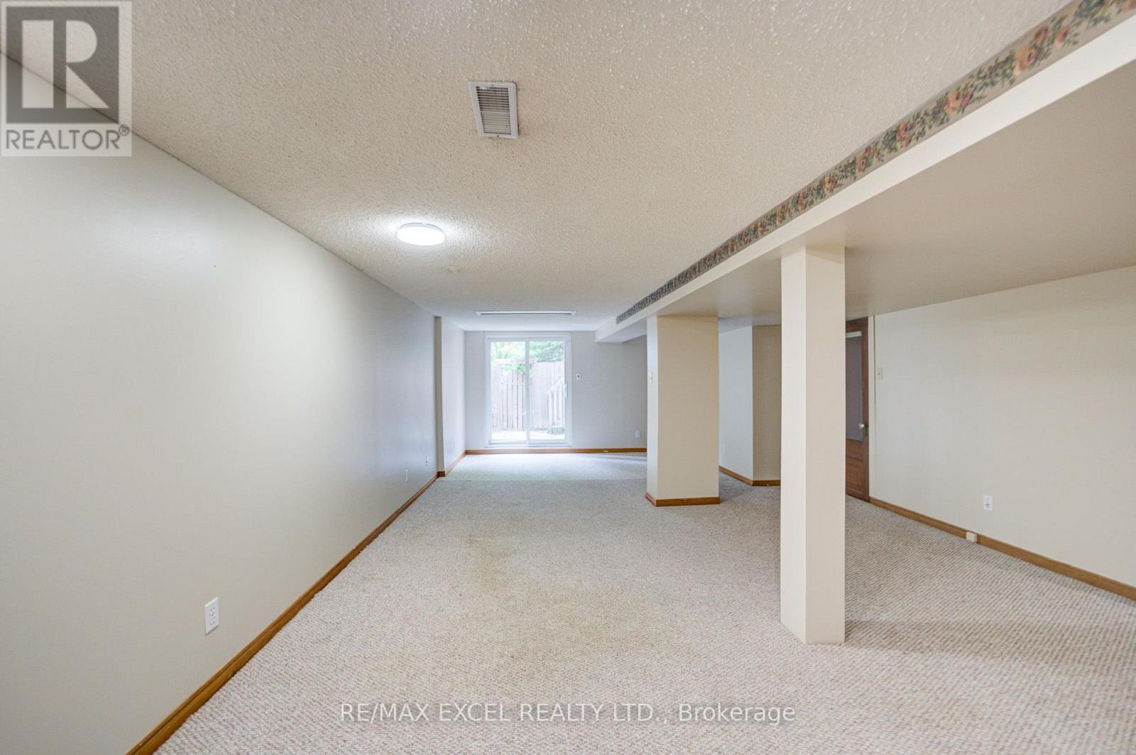 563 TARA HILL CIRCLE - 38