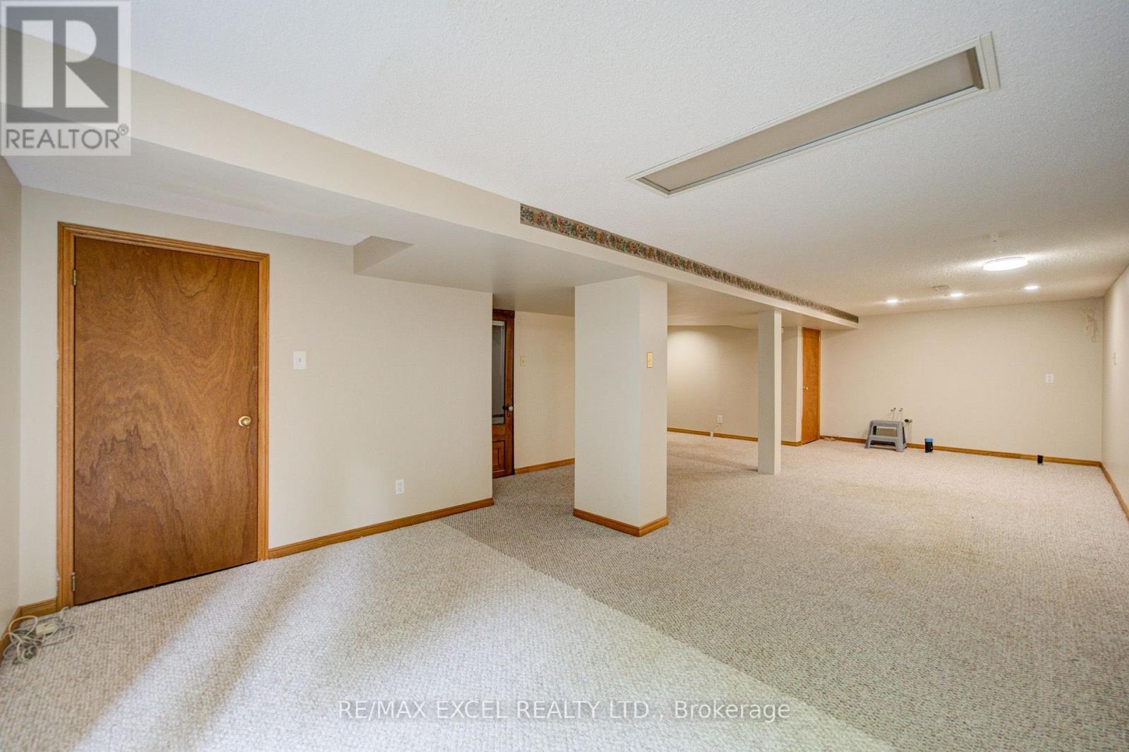 563 TARA HILL CIRCLE - 41