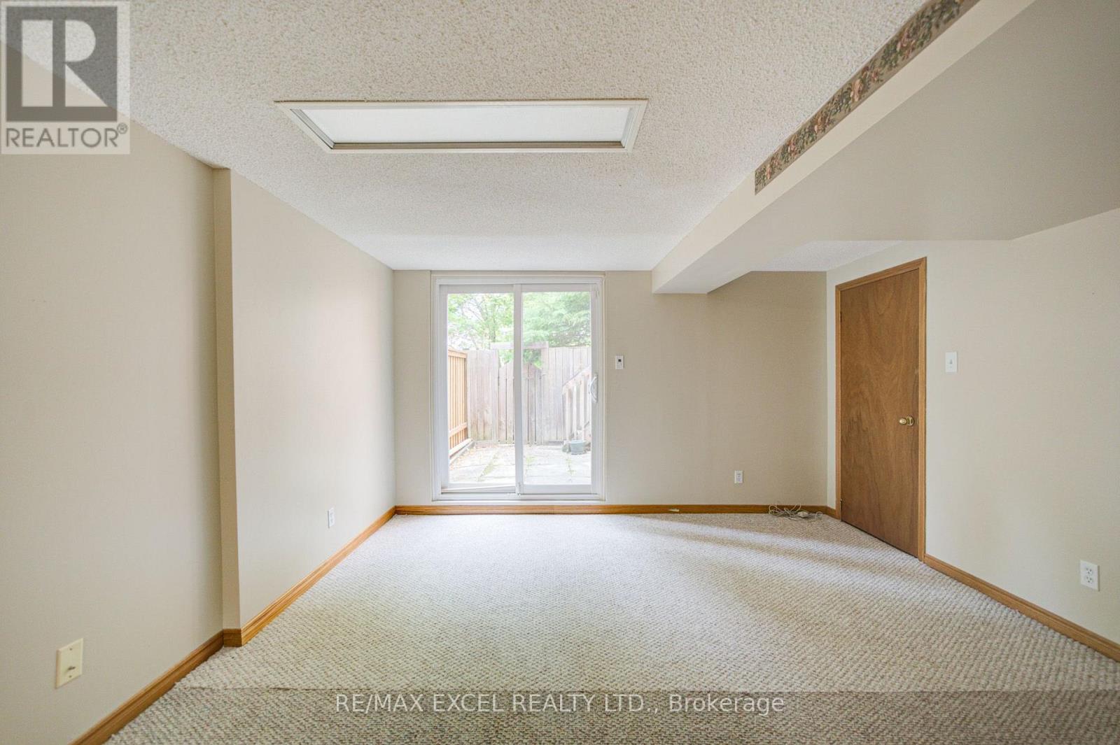 563 TARA HILL CIRCLE - 42