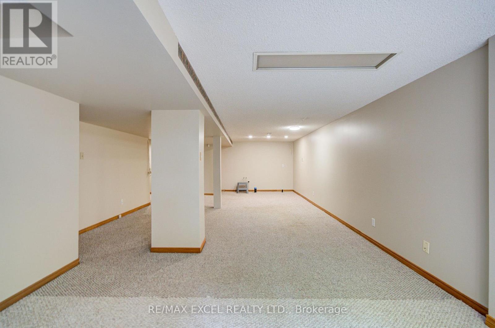 563 TARA HILL CIRCLE - 43