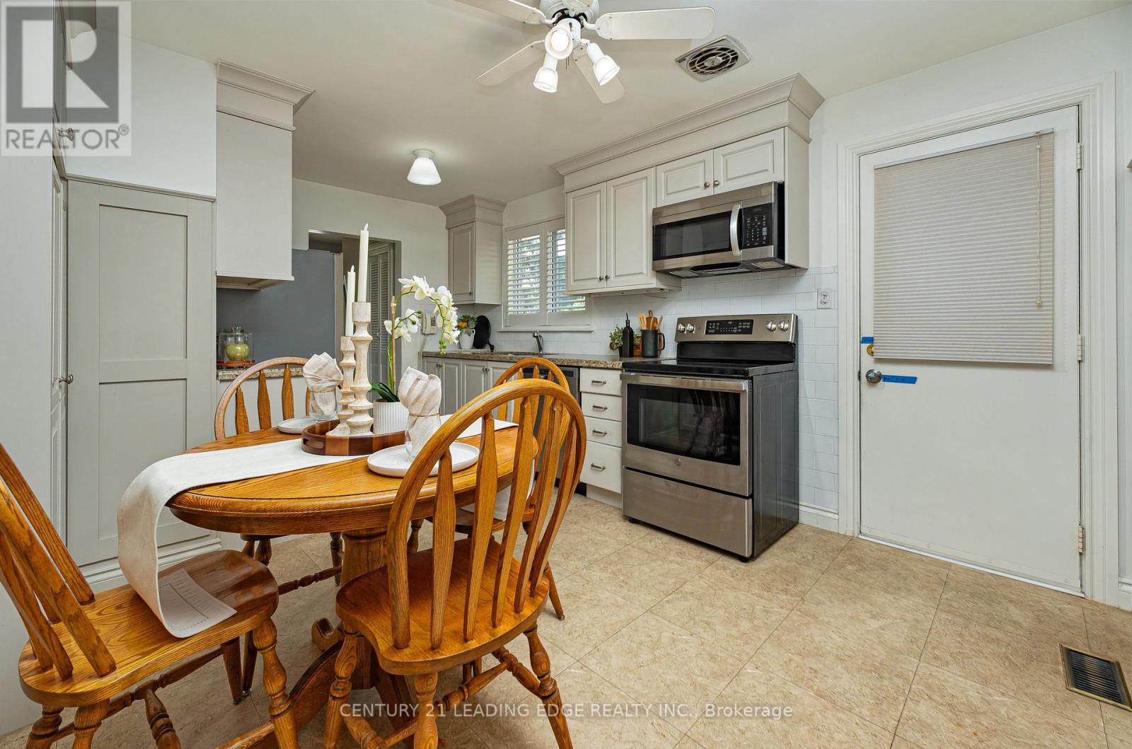 120 SHERWOOD FOREST DRIVE - Image 10