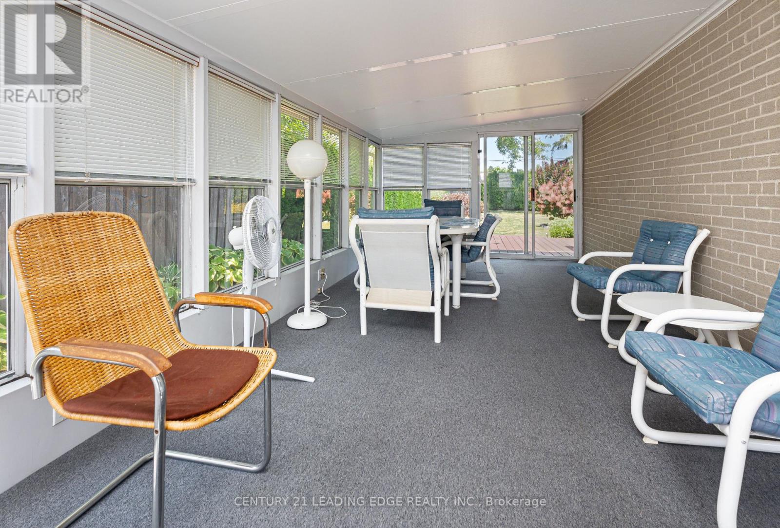 120 SHERWOOD FOREST DRIVE - Image 20