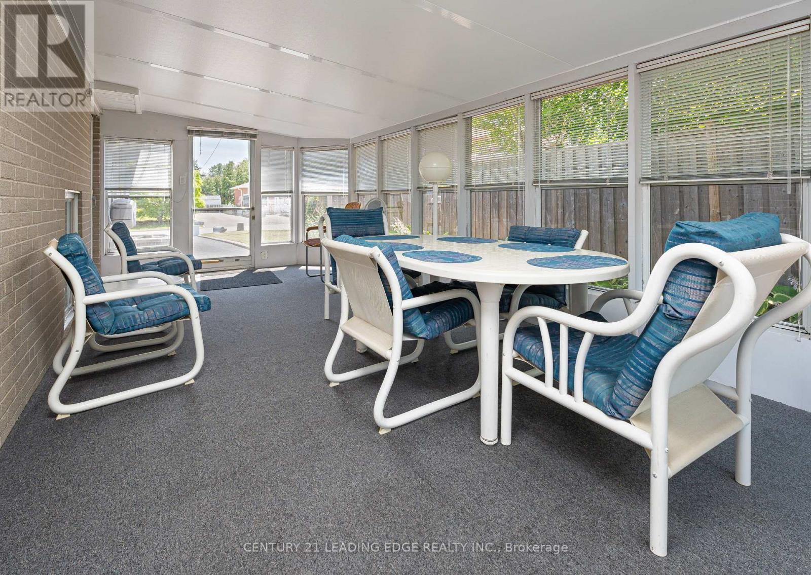 120 SHERWOOD FOREST DRIVE - Image 21