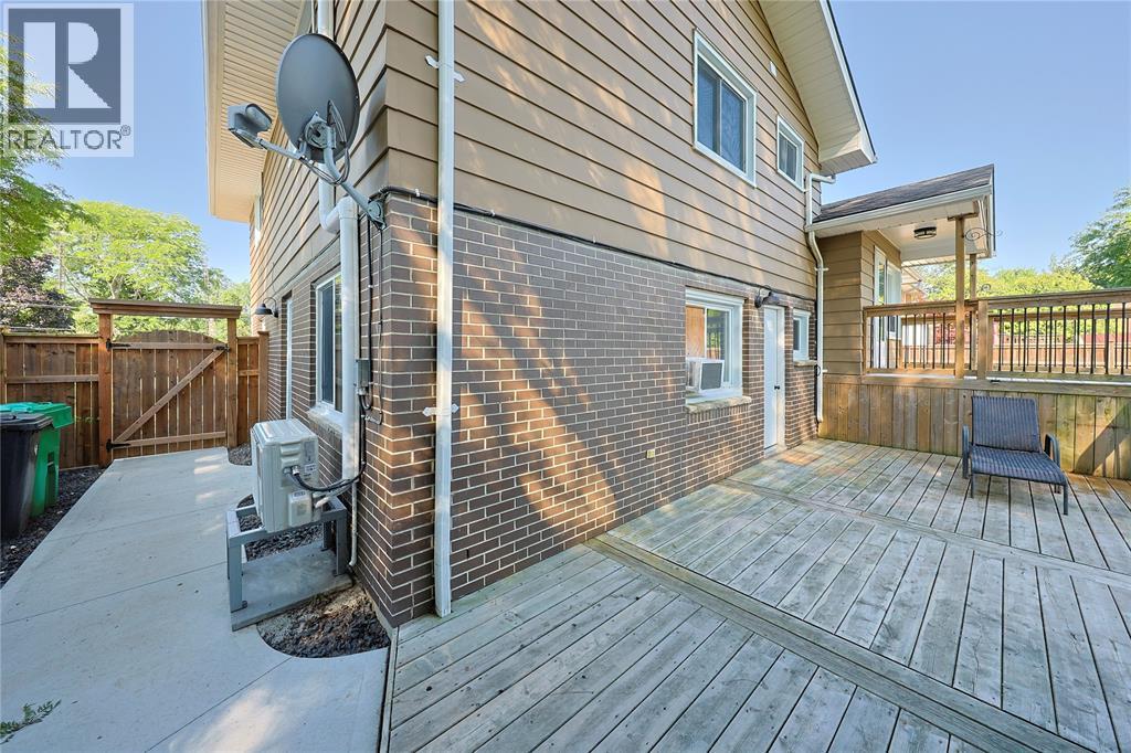 546 PRINCESS STREET - 12