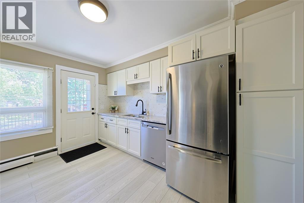 546 PRINCESS STREET - 28