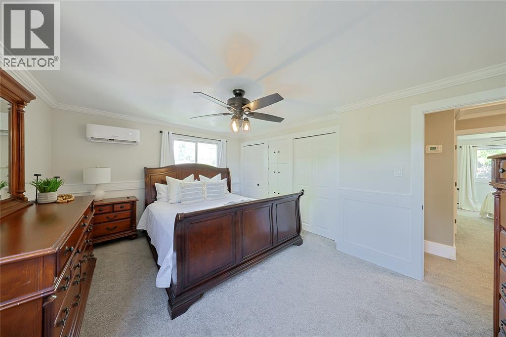 546 PRINCESS STREET - 32