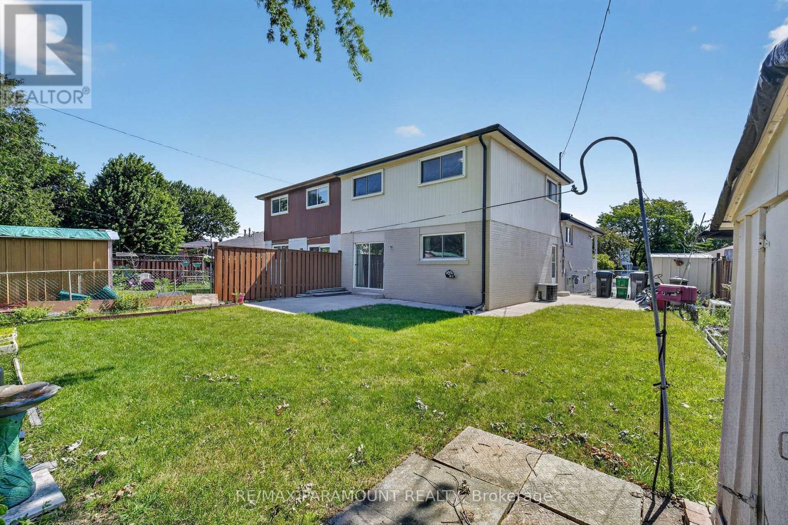 66 DONCASTER DRIVE - 33
