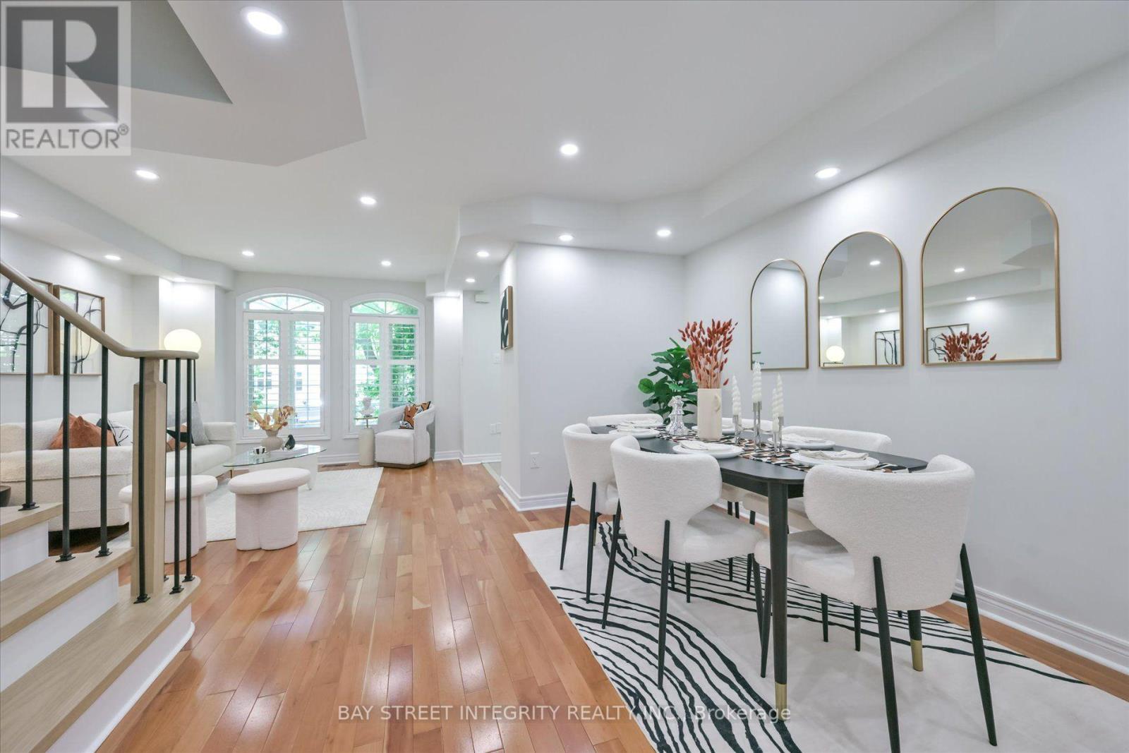 208 GEORGIAN DRIVE - 7