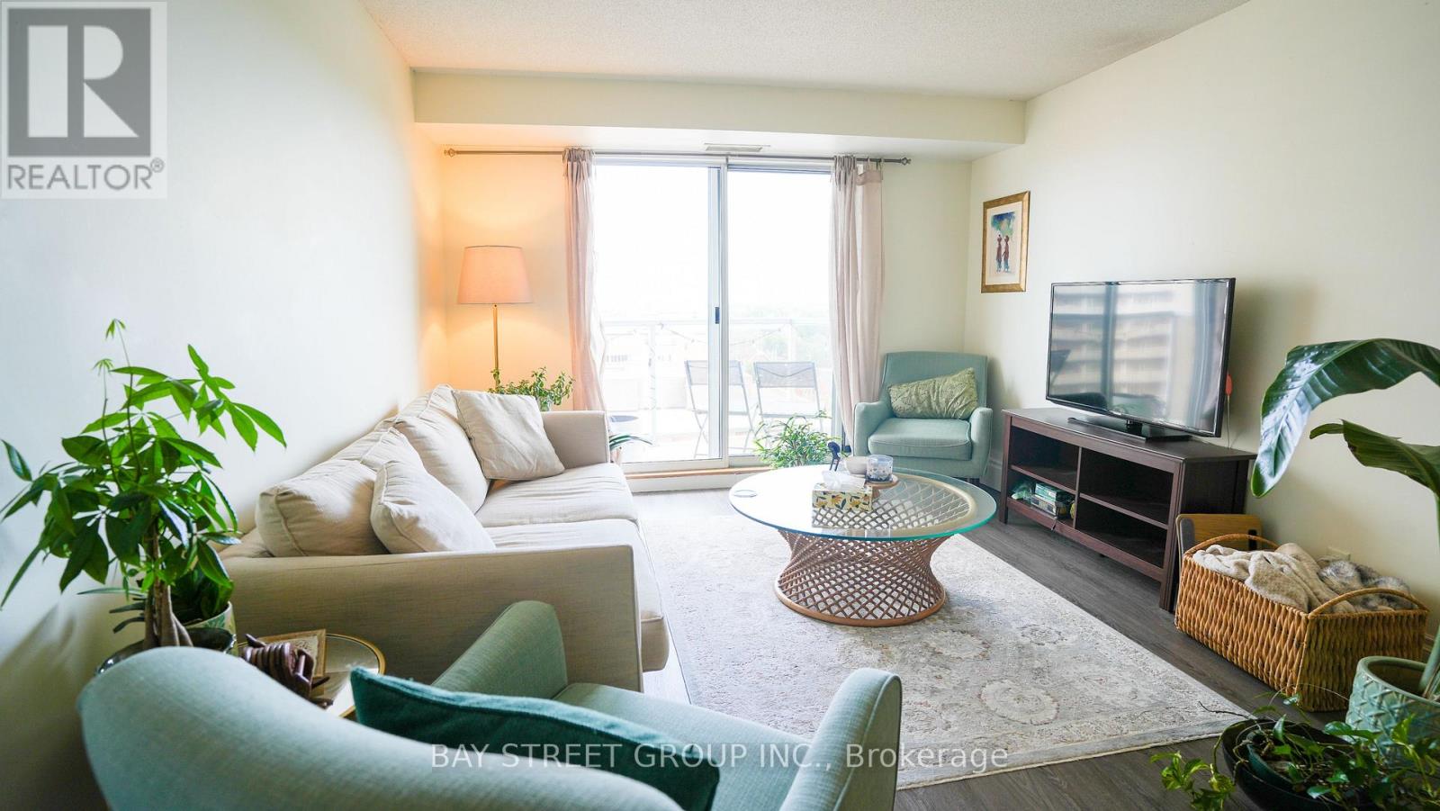 #1007 429 SOMERSET STREET W - 7