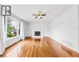 Primary Bedroom - 21 Moss Boulevard, Dundas, ON L9H6S3 Photo 11