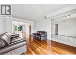 Family room - 21 Moss Boulevard, Dundas, ON L9H6S3 Photo 14