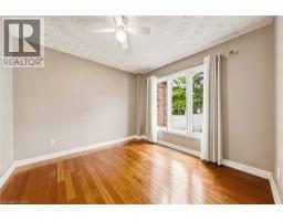 Kitchen - 21 Moss Boulevard, Dundas, ON L9H6S3 Photo 15