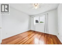 21 Moss Boulevard, Dundas, ON L9H6S3 Photo 19