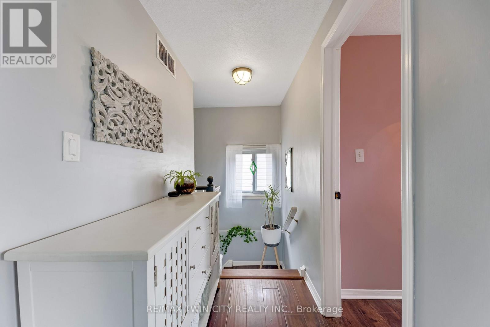 925 COPPER LEAF CRESCENT - 17