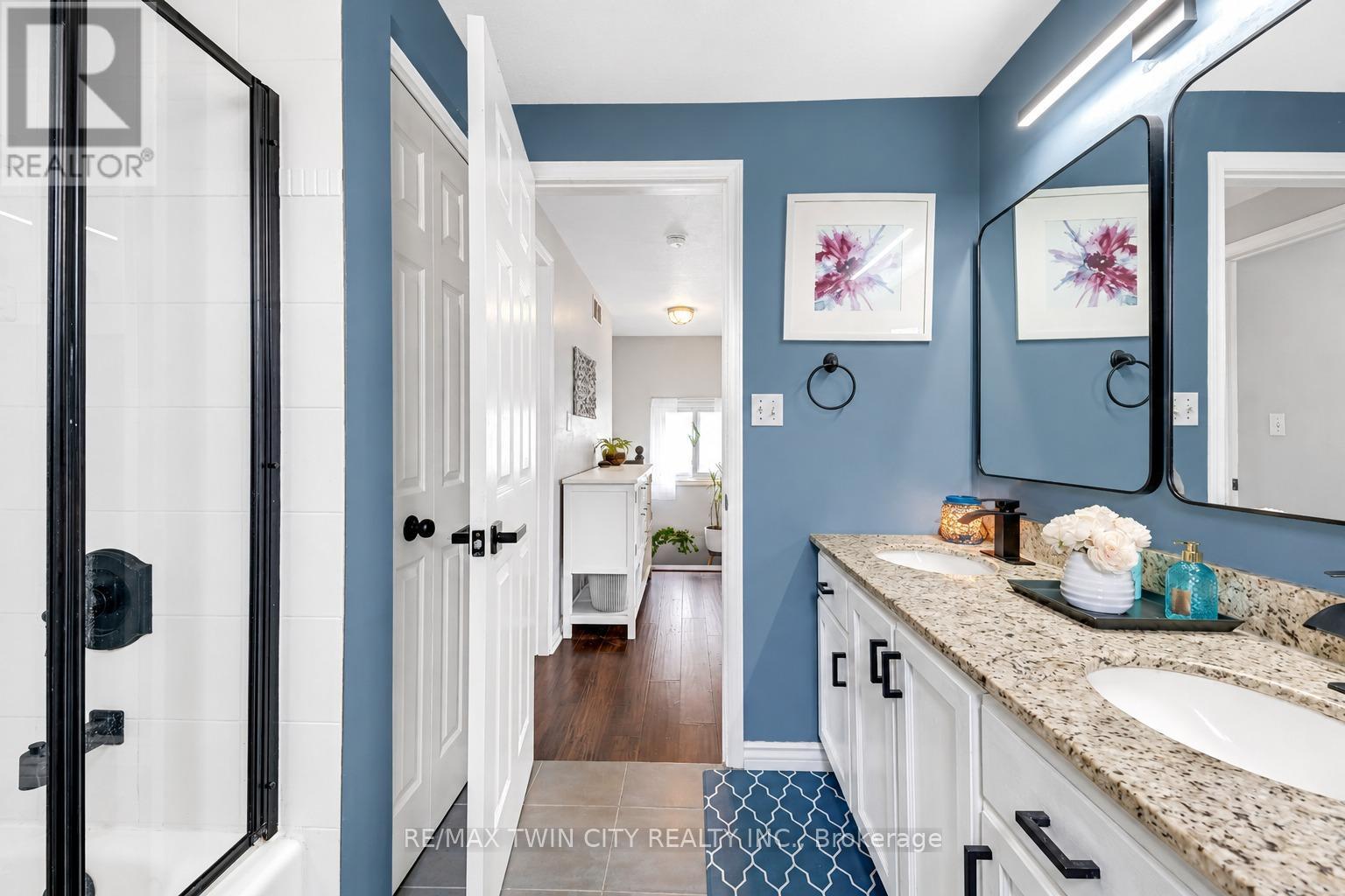925 COPPER LEAF CRESCENT - 26