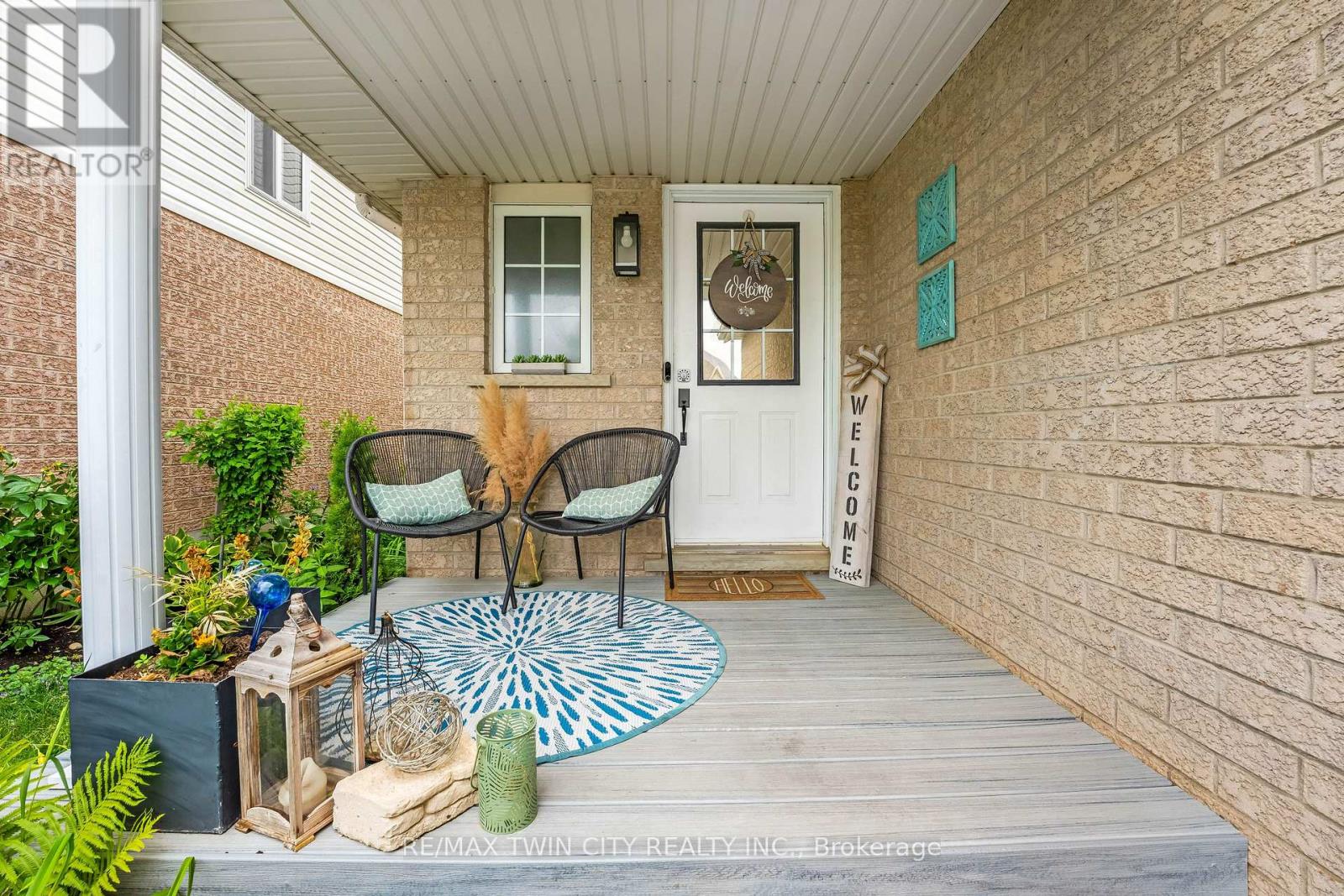 925 COPPER LEAF CRESCENT - 3