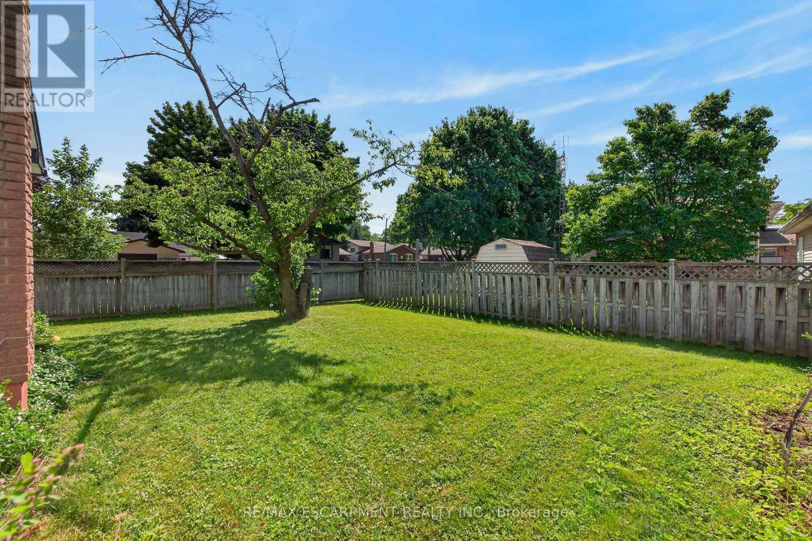 10 TRACEY ROAD - 37