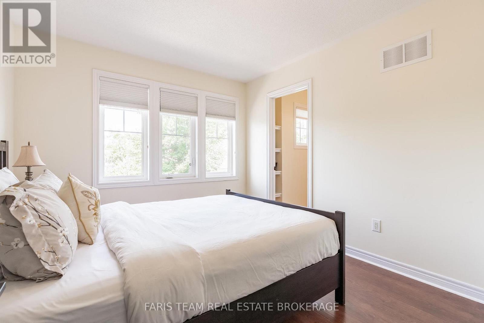 63 MARINA VILLAGE DRIVE - 29