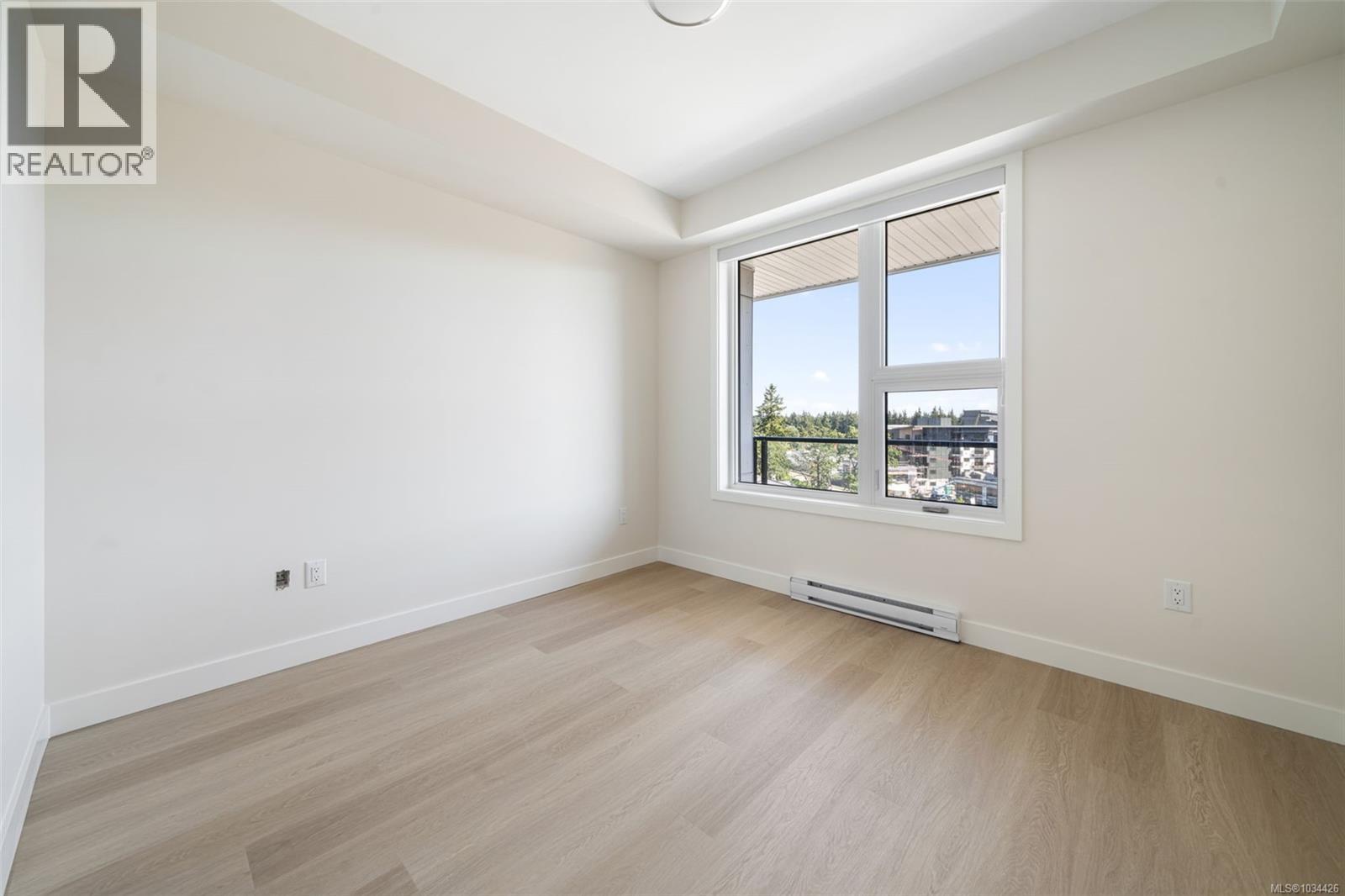 309 777 Station Avenue, Langford