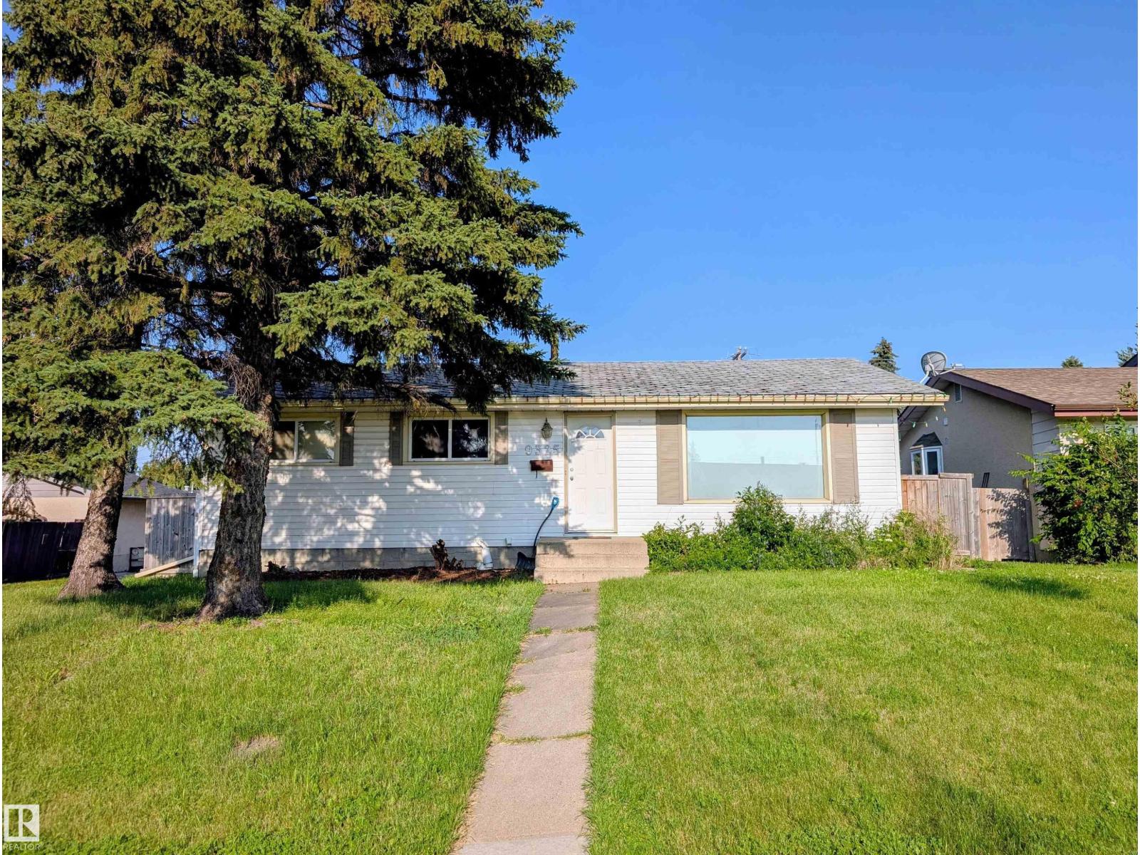 9325 168 ST NW - 1