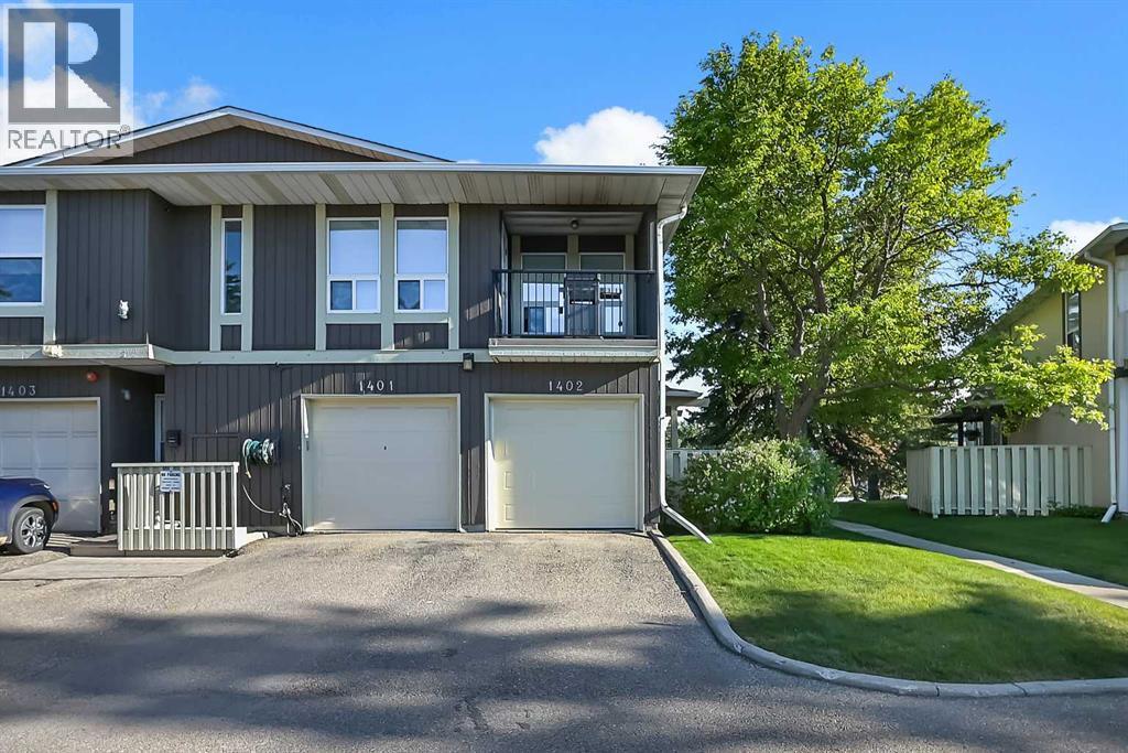 1402, 544 Blackthorn Road NE, Thorncliffe, Calgary photo 1