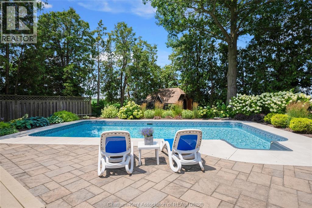 9133 Woodland CRESCENT - Image 12