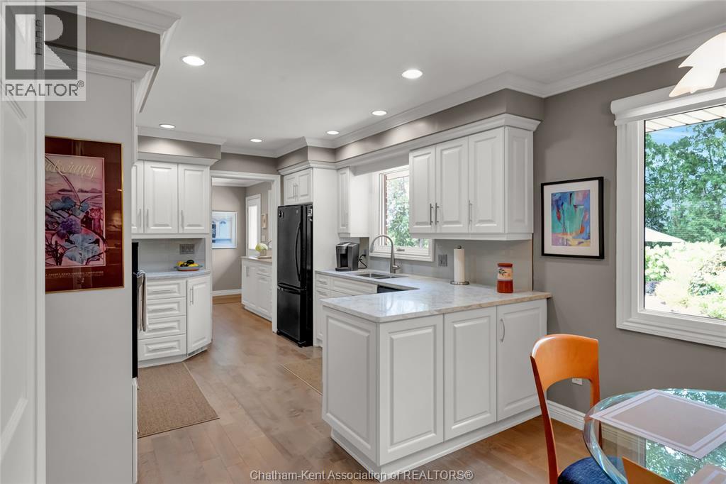 9133 Woodland CRESCENT - 21