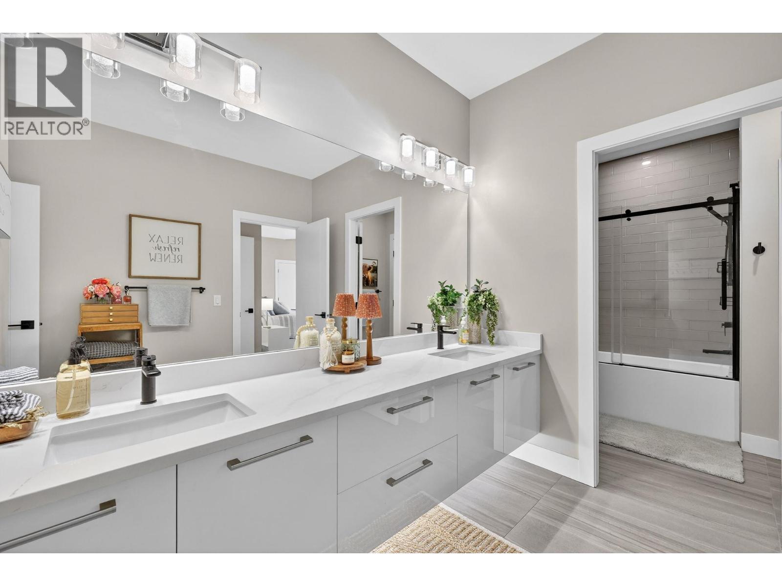 2759 Canyon Crest Drive - Image 27