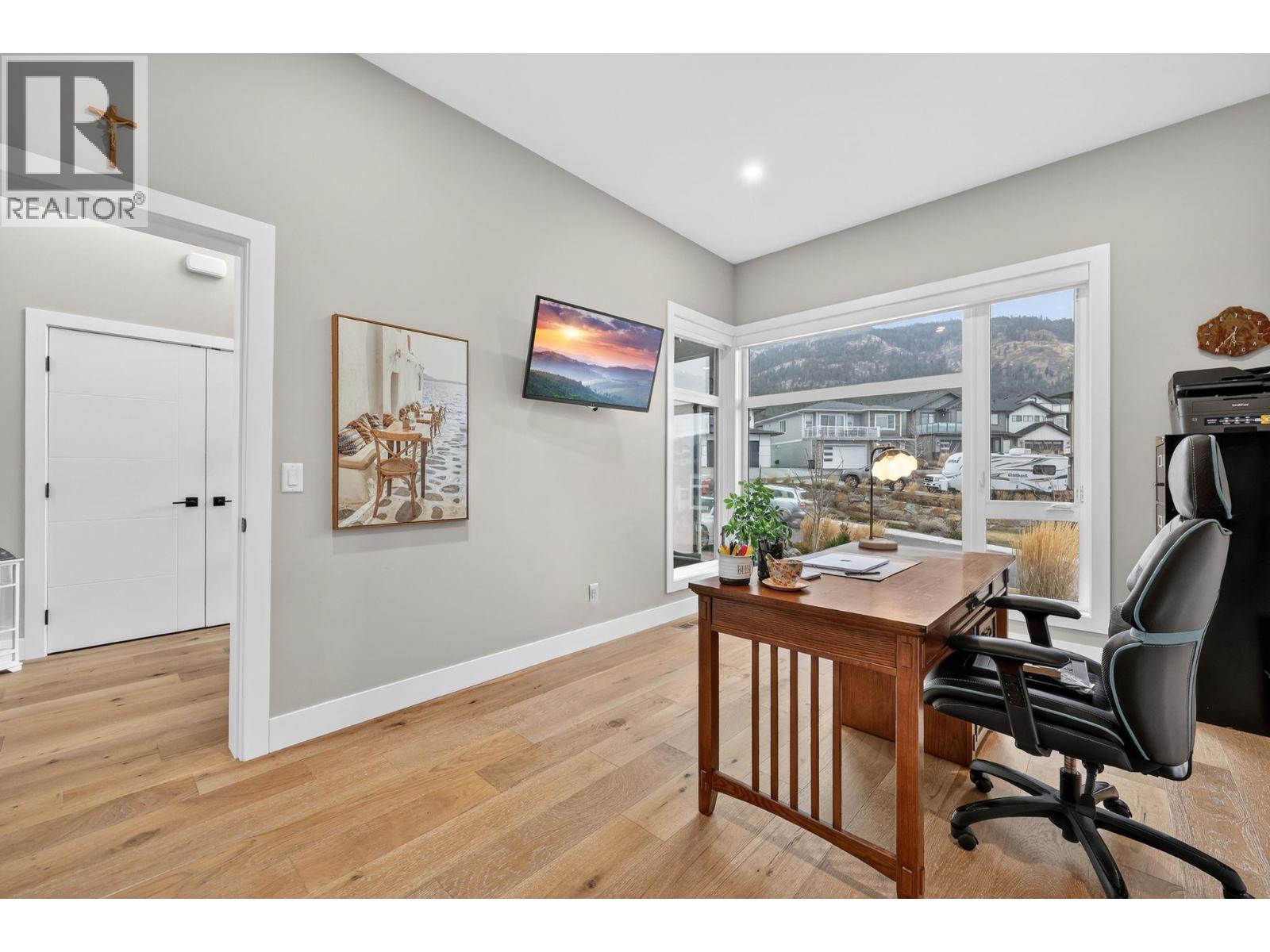 2759 Canyon Crest Drive - 13