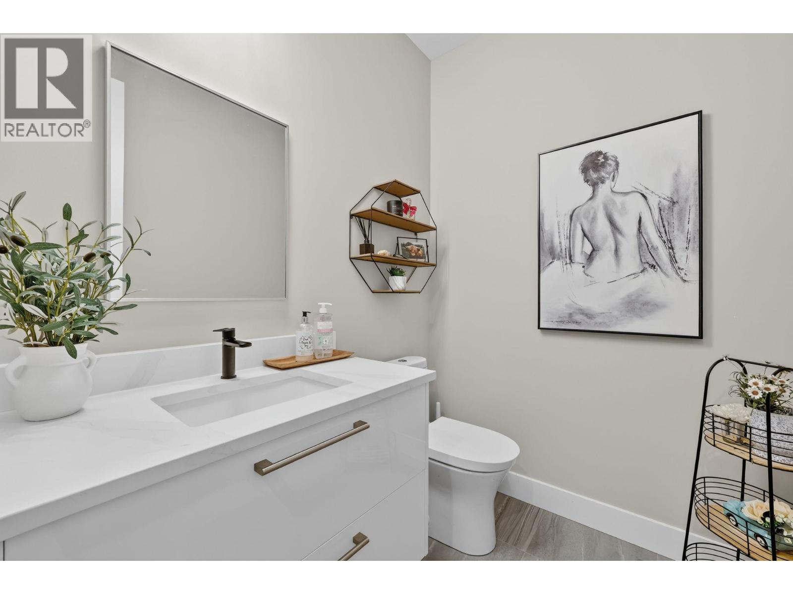 2759 Canyon Crest Drive - Image 25