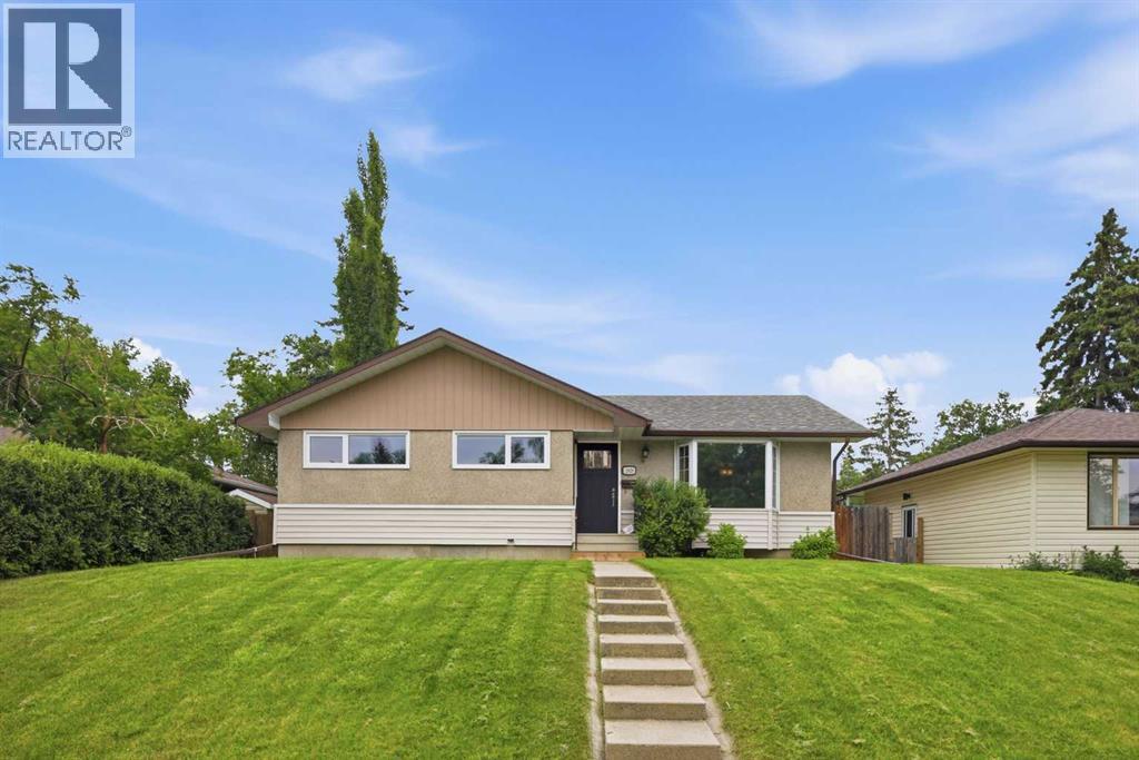 2828 45 Street SW, Glenbrook, Calgary photo 1