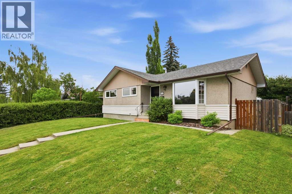 2828 45 Street SW, Glenbrook, Calgary photo 2