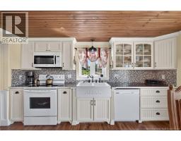 3pc Ensuite bath - 4993 Route 117 Hwy, Escuminac, NB E9A1R4 Photo 6