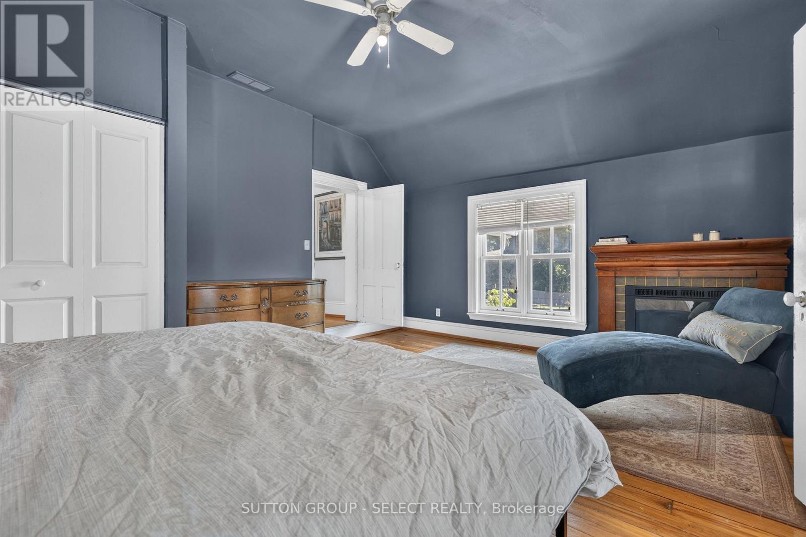 7 MACNAB STREET - 21