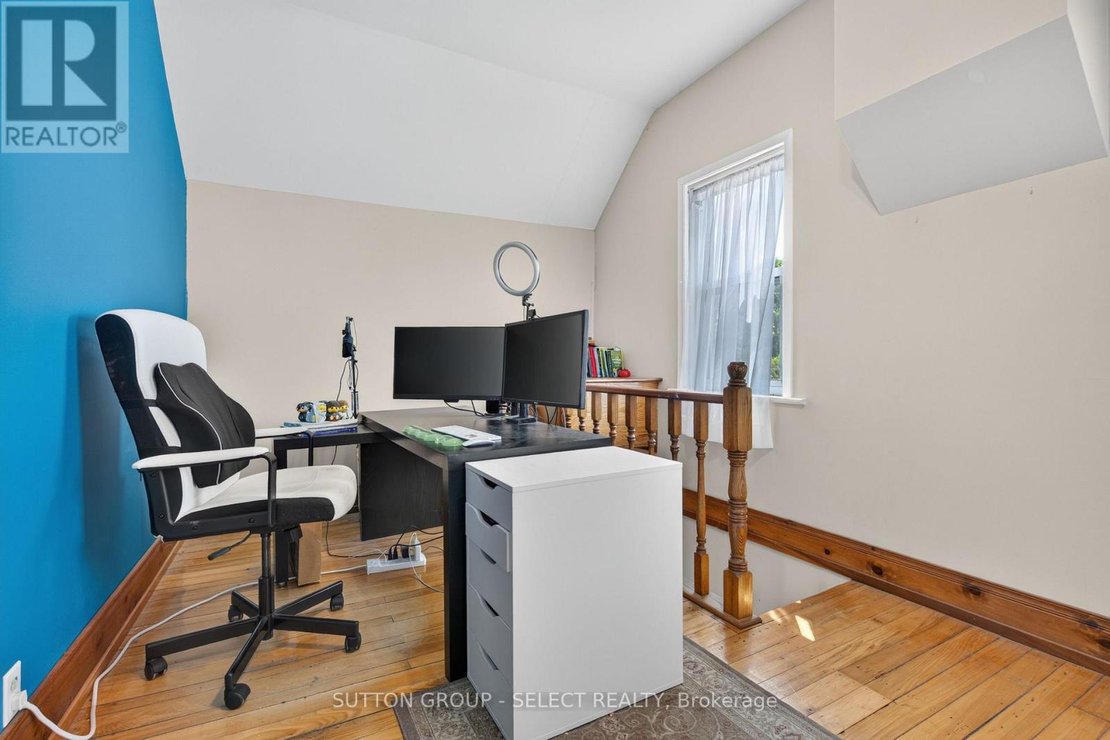 7 MACNAB STREET - 26