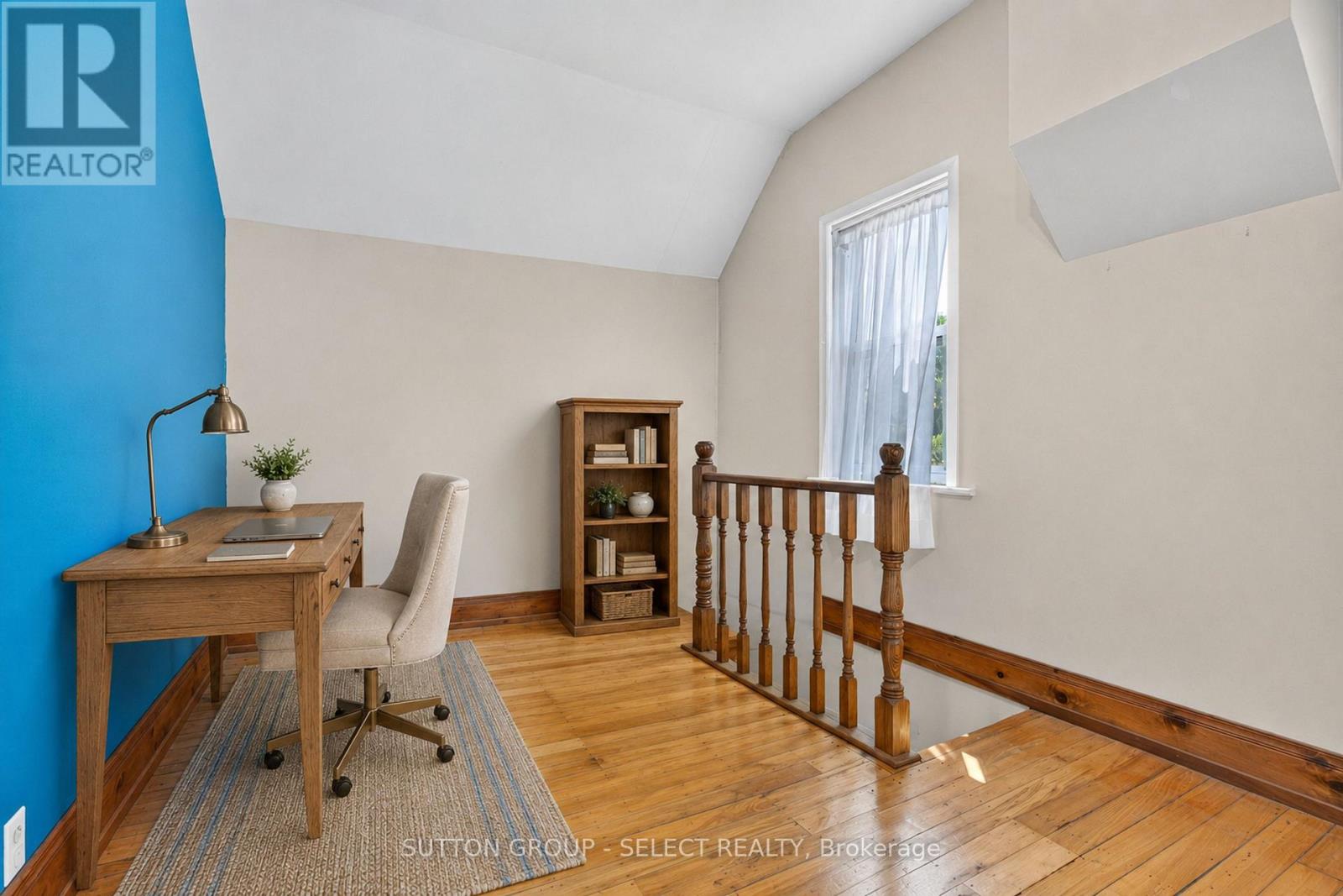 7 MACNAB STREET - 28