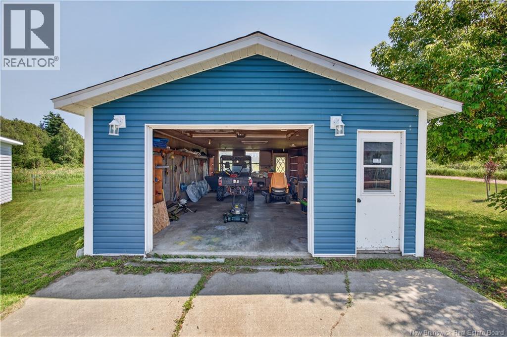 4993 ROUTE 117 HWY - 41