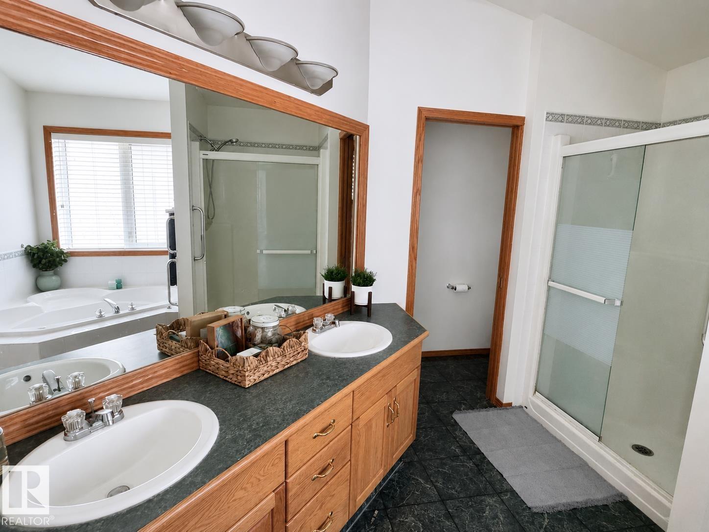 16203 89 Street NW - Photo 39