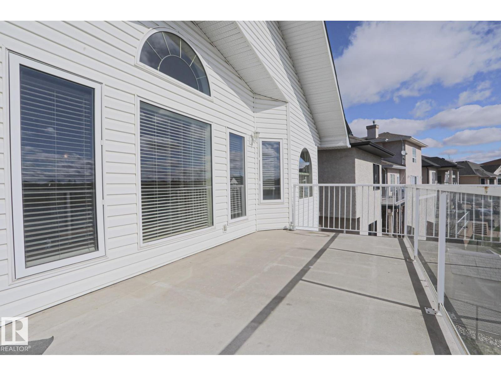 16203 89 Street NW - Photo 5