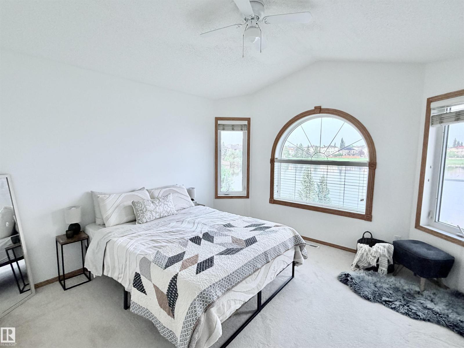16203 89 Street NW - Photo 36