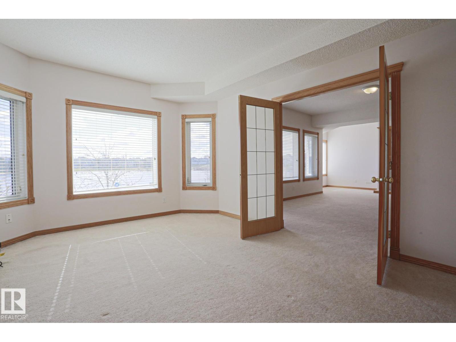 16203 89 Street NW - Photo 46