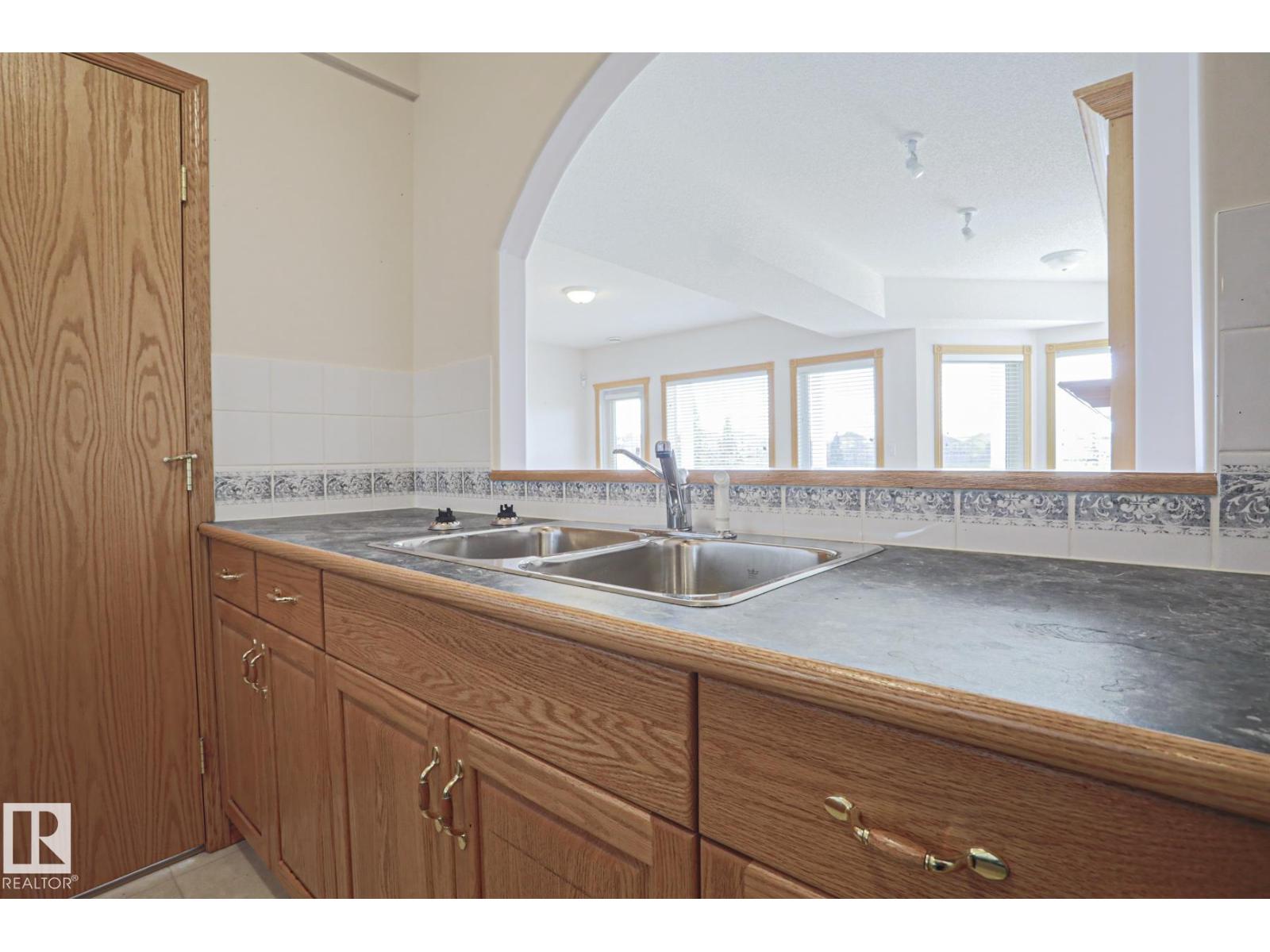 16203 89 ST NW - Image 51