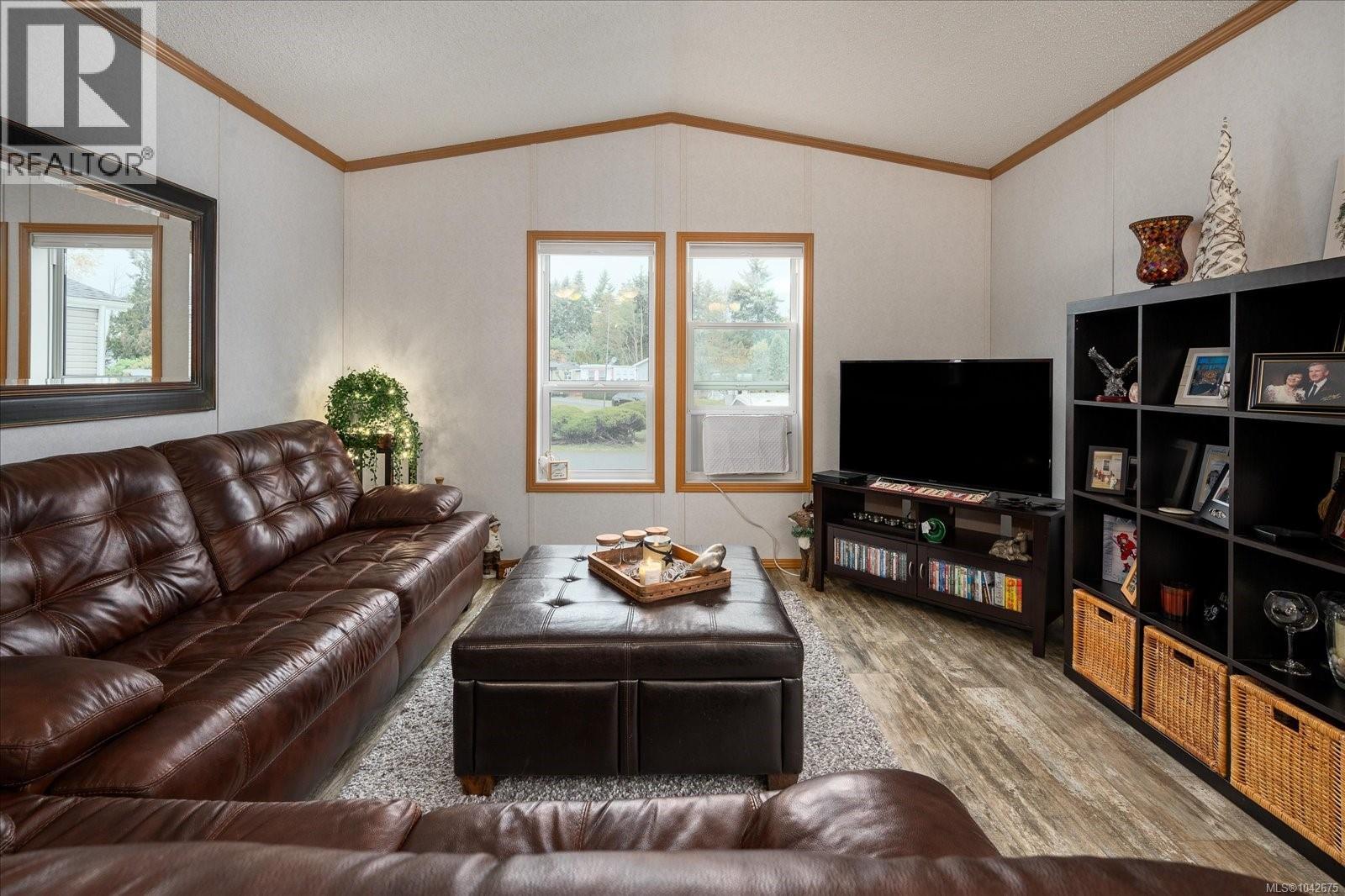 #11 6820 Parklands Pl - 2