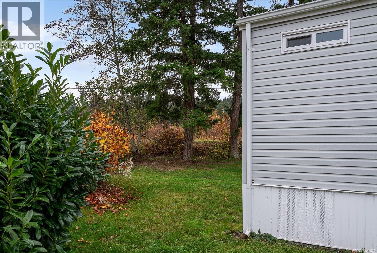 #11 6820 Parklands Pl - 23