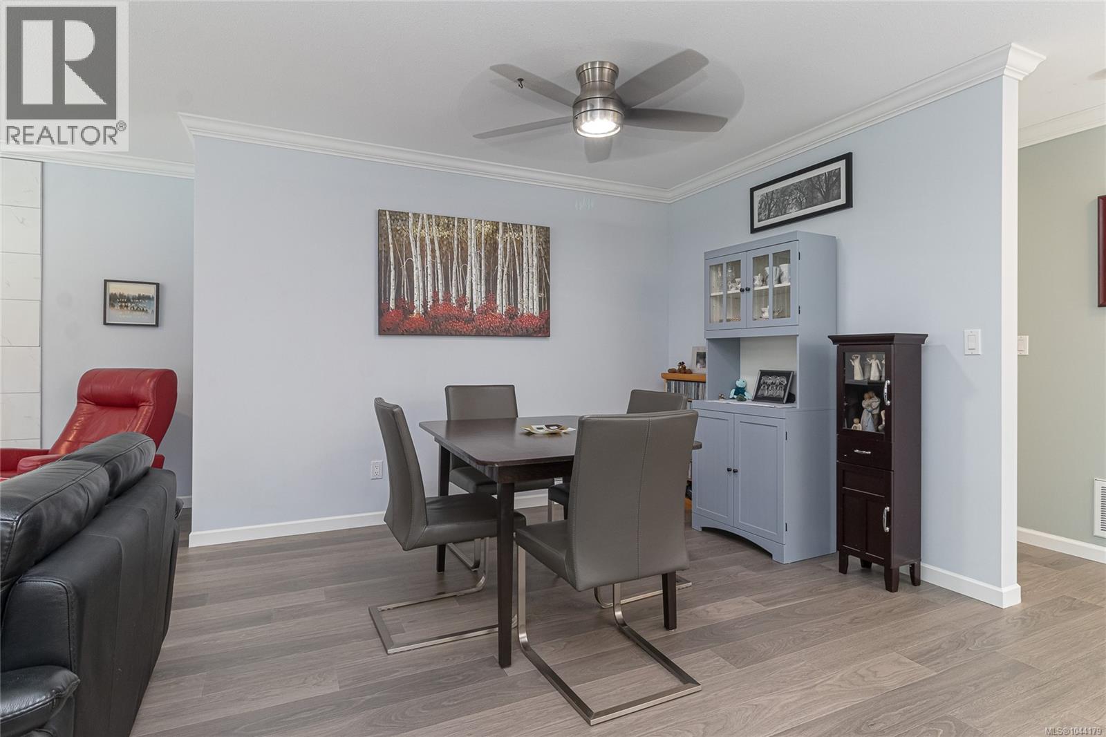 1290 Oceanside Dr - 16