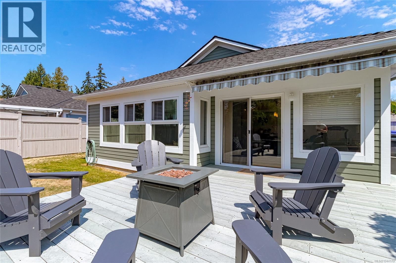 1290 Oceanside Dr - 40