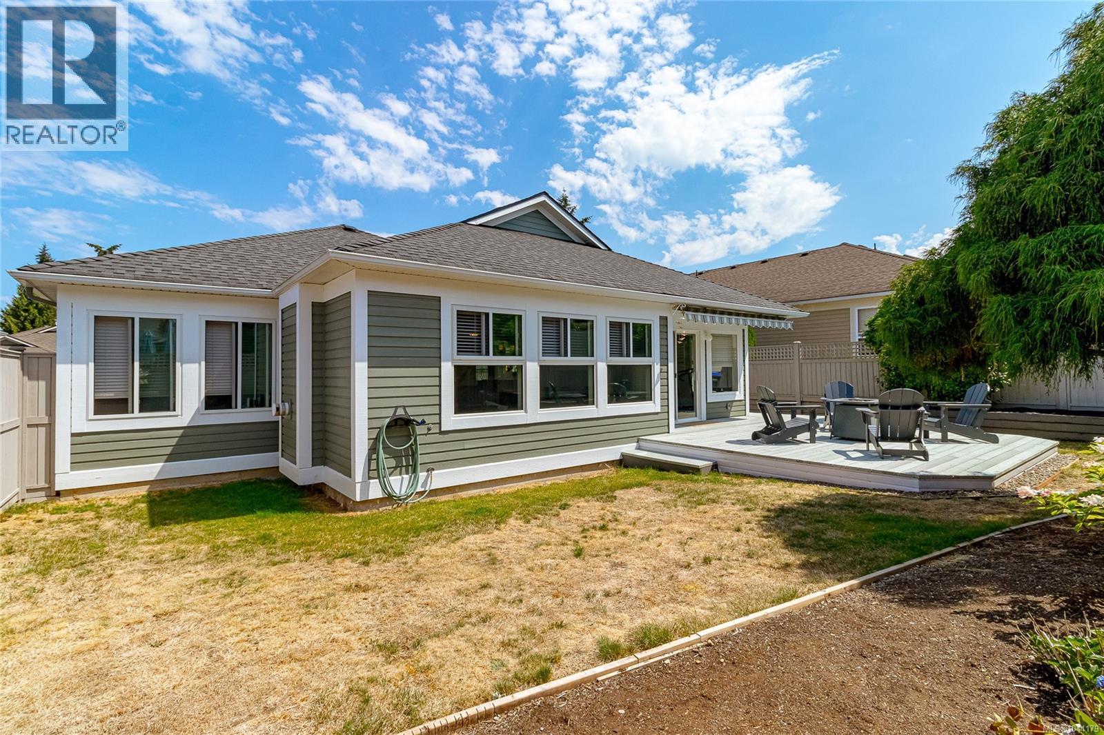 1290 Oceanside Dr - Image 41