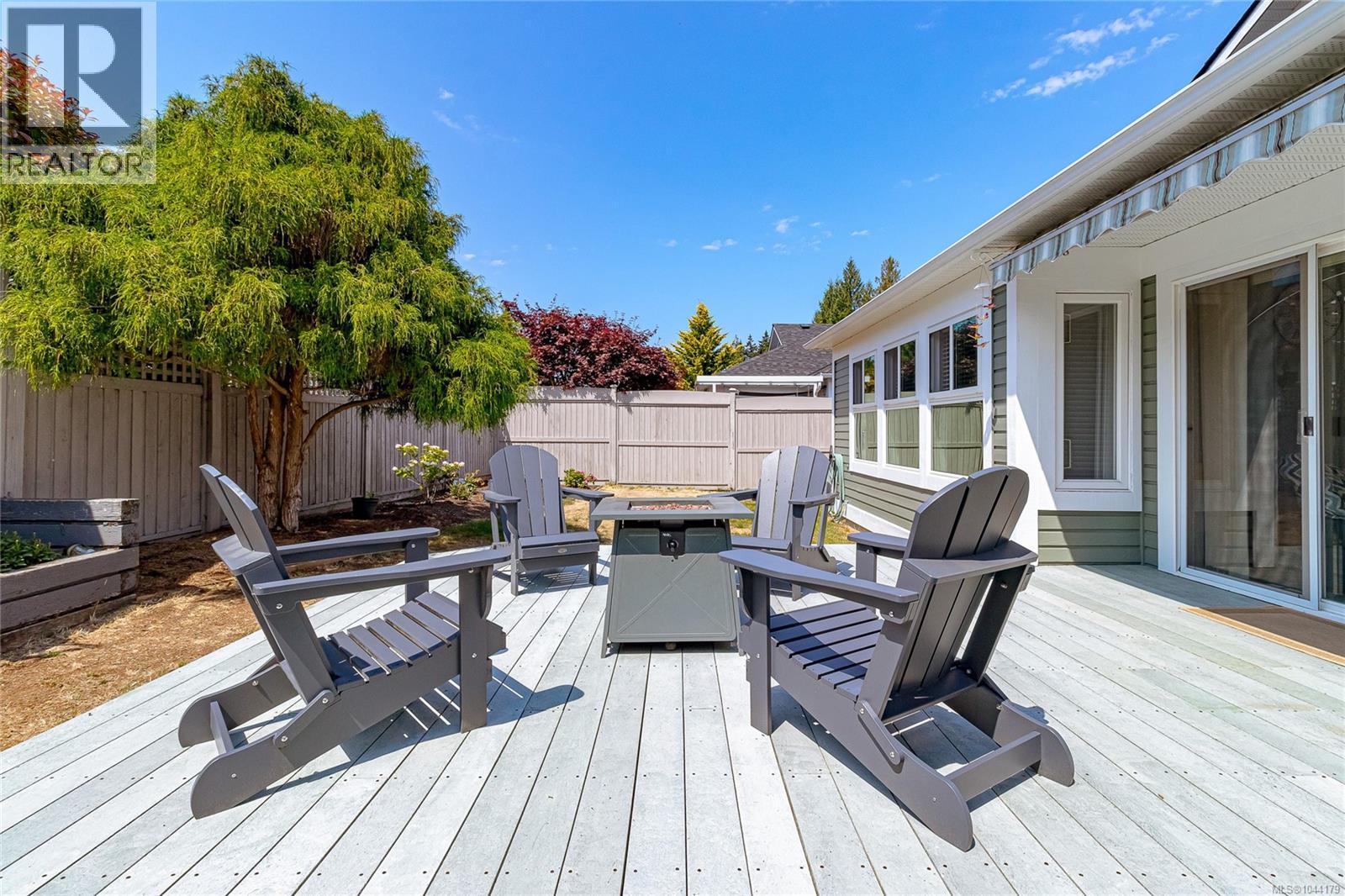 1290 Oceanside Dr - 39